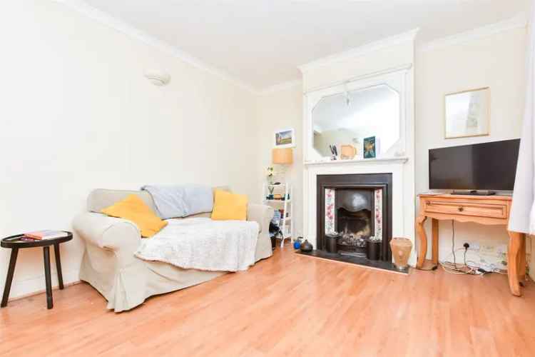 2 Bedroom Terraced House for Sale Near Tonbridge High Street