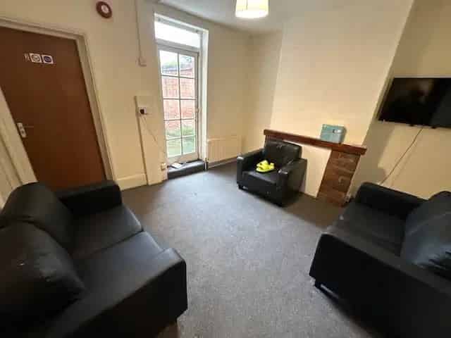 5 Bedroom HMO Student Let Canterbury City Centre Investment
