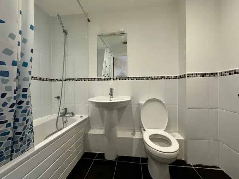 2 Bedroom Flat To Rent Available 22082025