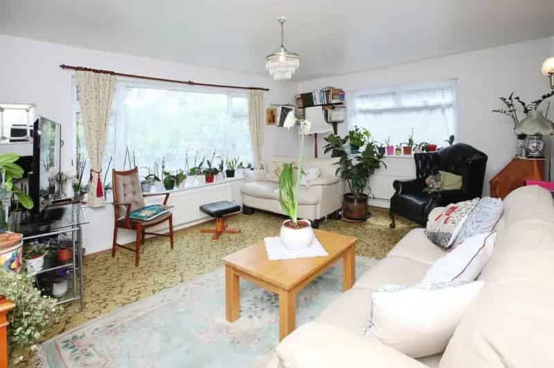 4 Bedroom Detached Bungalow For Sale