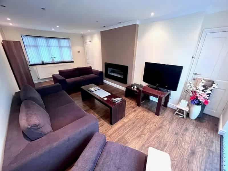 3 Bedroom House To Let Bilston August 2025