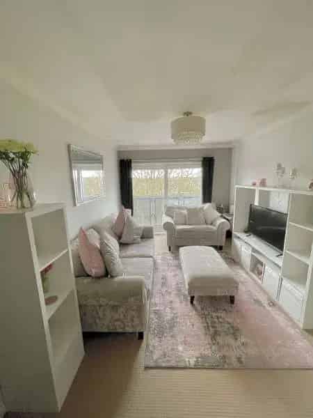 Beautiful 2 Bedroom Flat in Eastleigh City Centre