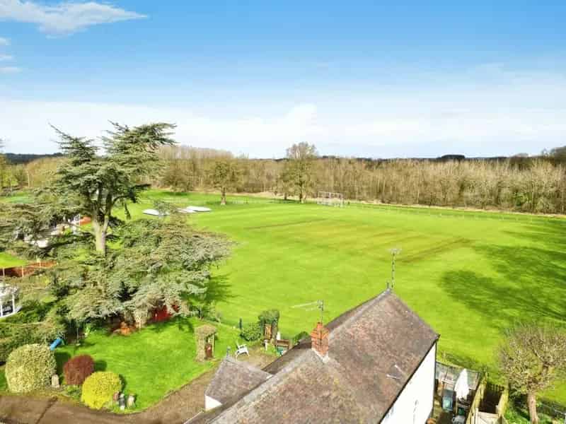 3 Bedroom Semi Detached House for Sale Eccleshall Stafford