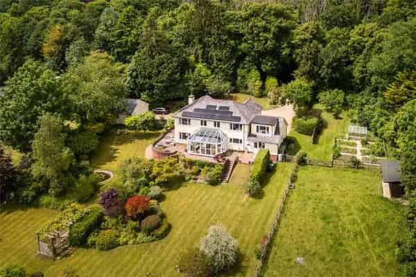 Family Home with Stunning Views and Extensive Gardens