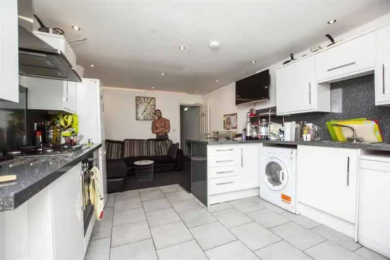 7 Bedroom Student House 7 Bathrooms 2025 2026