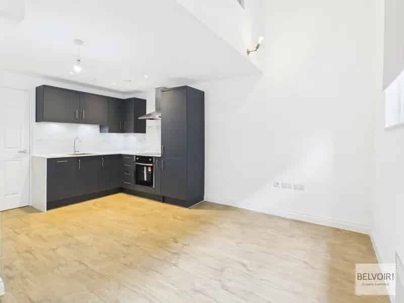 1 Bedroom City Centre Duplex Apartment for Rent
