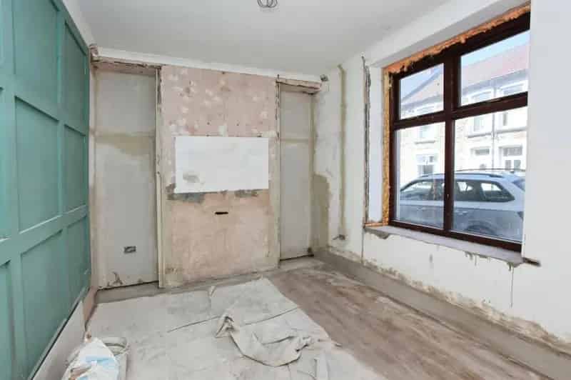3 Bedroom Terraced House For Sale Near Caerphilly and Cardiff