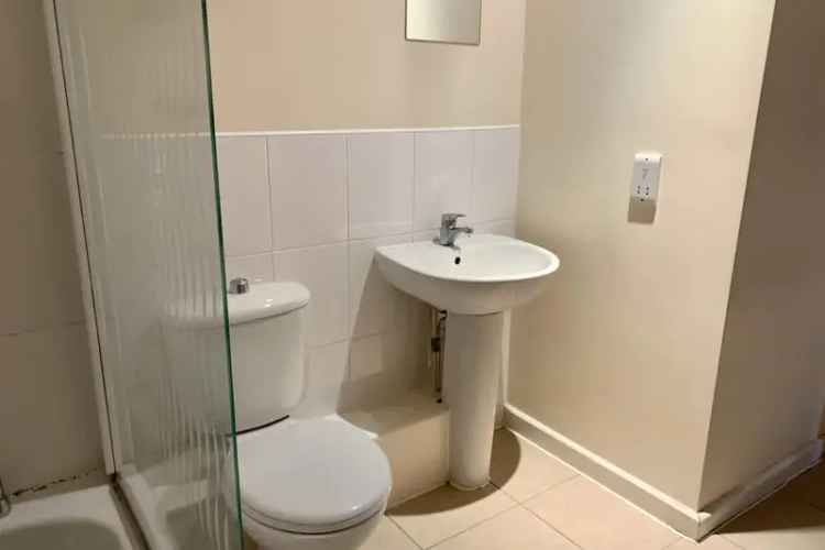 One Bedroom Ground Floor Apartment with Private Entrance and Allocated Parking