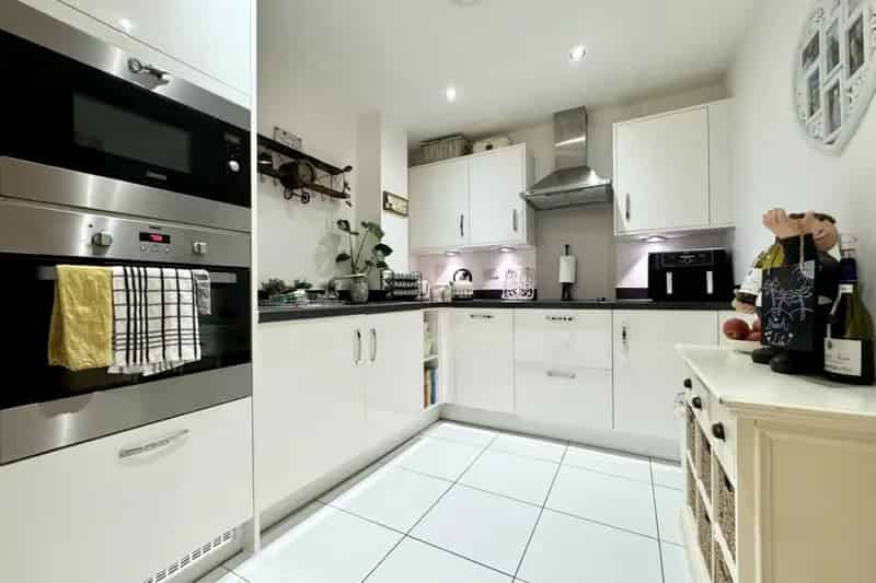 Flat For Rent , Worthing, England