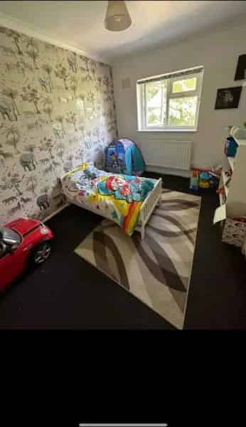 2 Bed Flat 2nd Floor No Lift Council Property Right To Buy