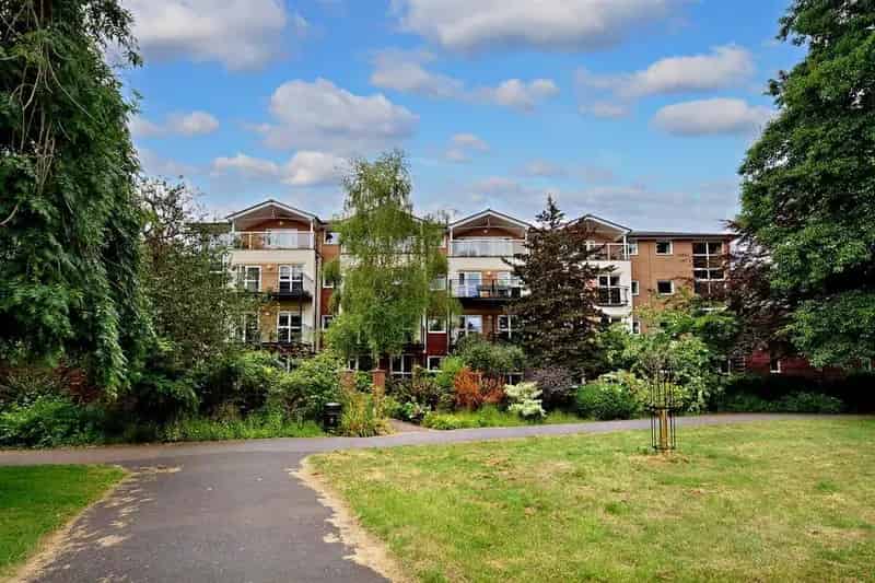 2 Bedroom Apartment for Sale