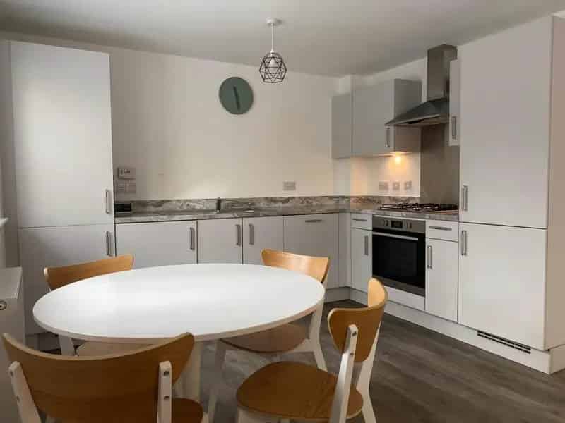 2 bedroom flat to rent