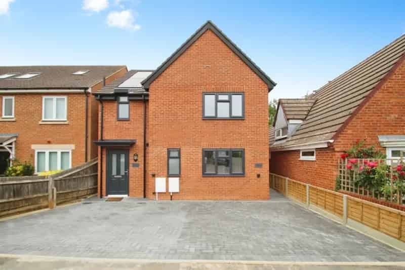 1 Bedroom Flat To Rent Available 04082025