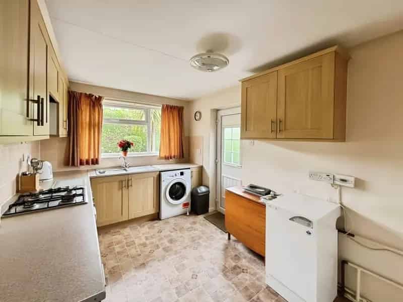 2 bedroom Bungalow
 For Sale