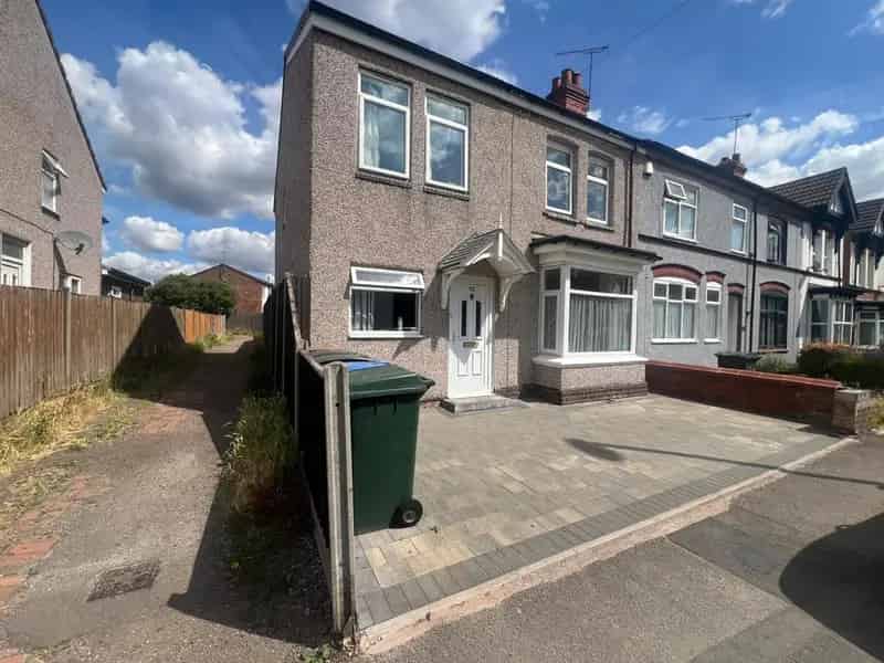 7 Bedroom End Terrace House for Sale in Coventry CV4
