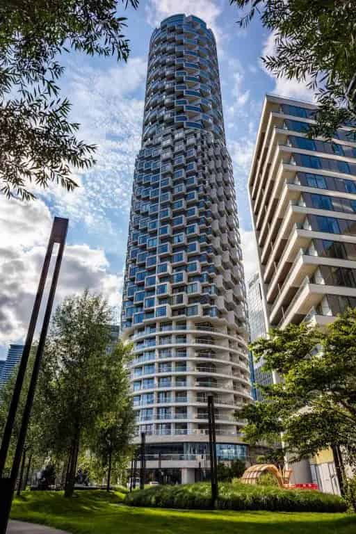 2 Bedroom Flat House to Rent in Canary Wharf