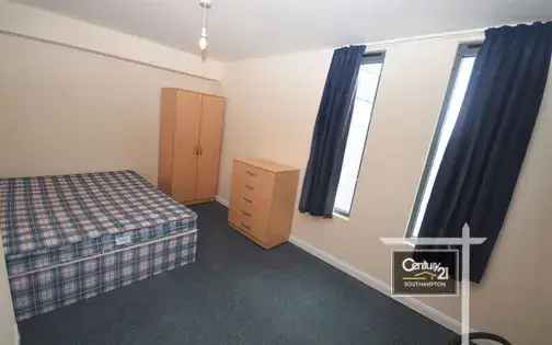 1 Bed Flat Southampton City Centre Near Solent University
