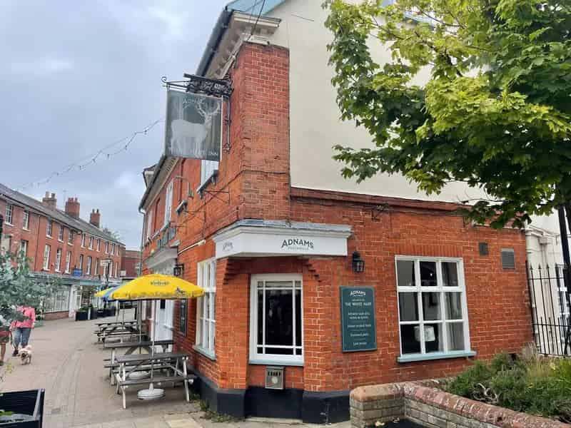 Halesworth Freehold Pub Restaurant 3 Bed Accommodation