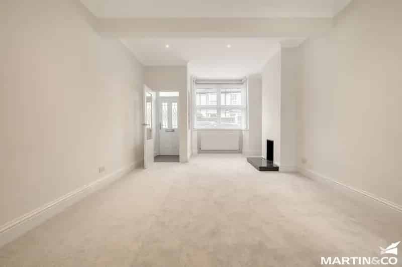 2 bedroom House
 For Sale