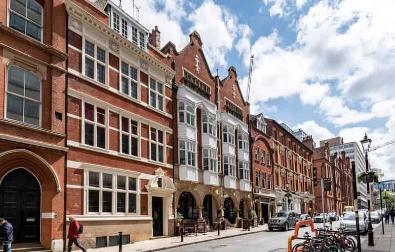 Birmingham City Centre ClinicOffice Space Grade II Listed Building