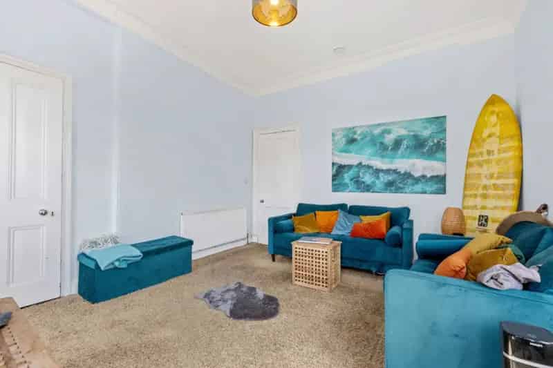 2 Bedroom Flat House to Rent Near Shawlands Cross