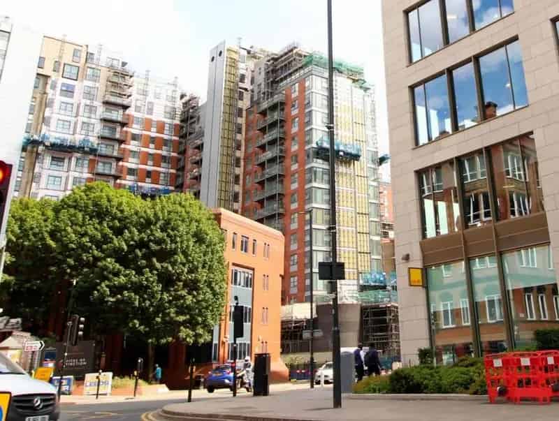 2 Bedroom Flat to Rent Leeds City Centre Furnished Parking