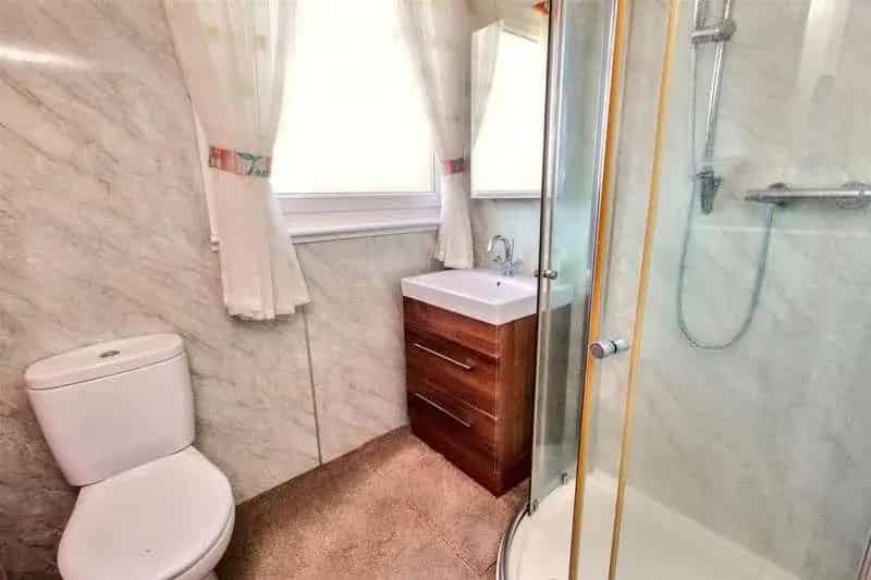 2 Bed Semi Detached House for Sale in Waterloo Wishaw