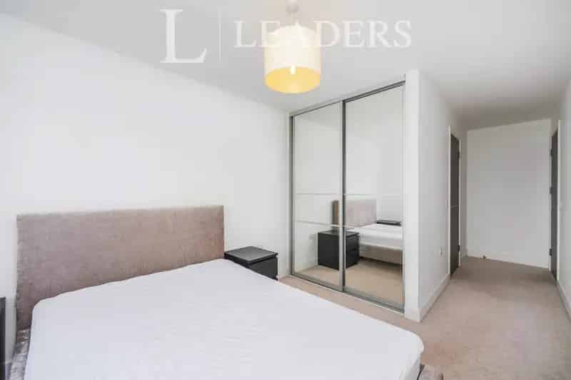 2 Bedroom Seafront Apartment Brighton Stunning Views