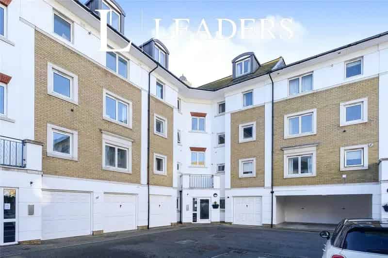 2 Bedroom Apartment for Sale