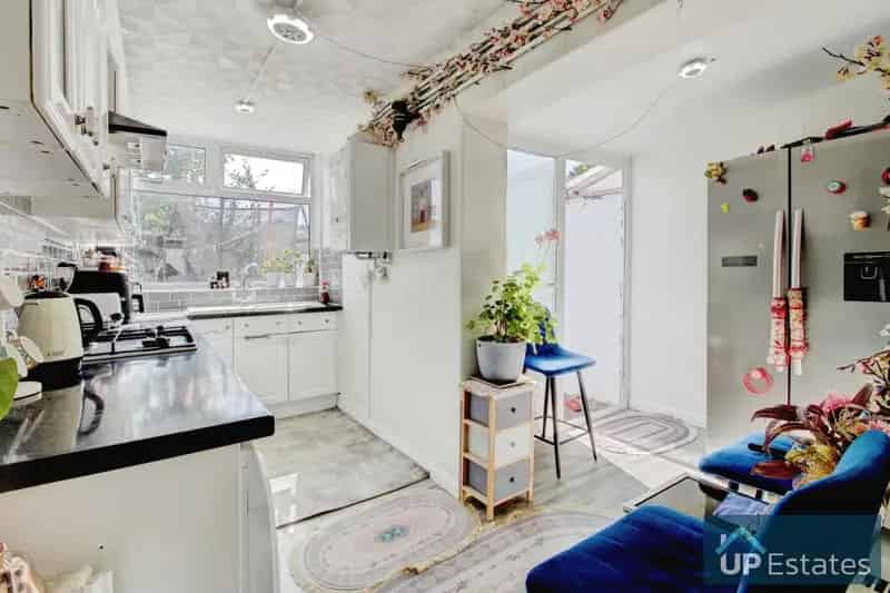 2 Bedroom Terraced House to Rent Holbrooks Coventry