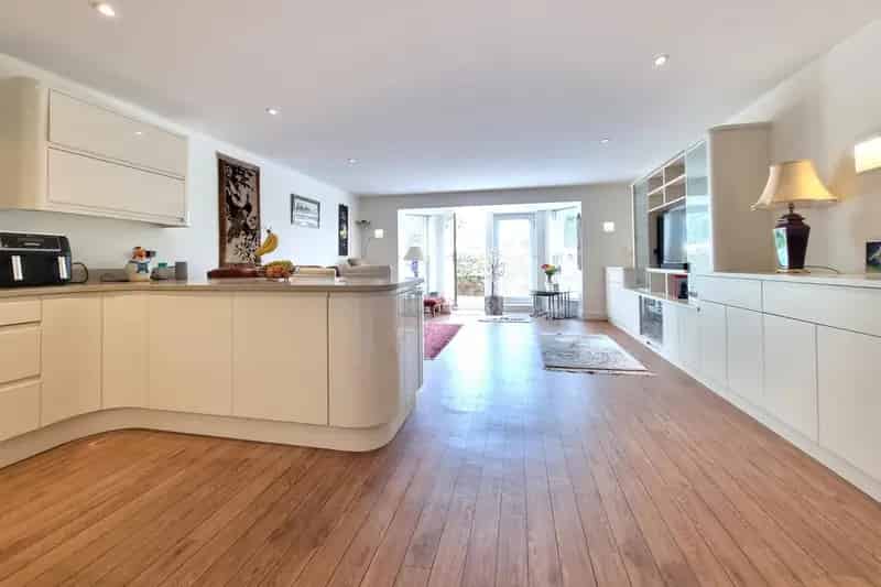 2 Bed Apartment for Sale Southsea Hampshire