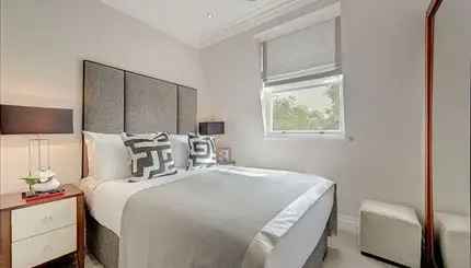 Flat to rent in Kensington Gardens Square, Paddington And Bayswater, London W2