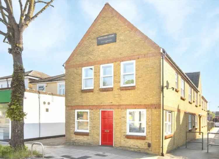 Flat For Sale , Ewell Road, London, England