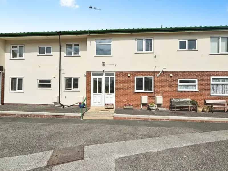 2 Bedroom Flat for Sale Broughton Lancashire PR3
