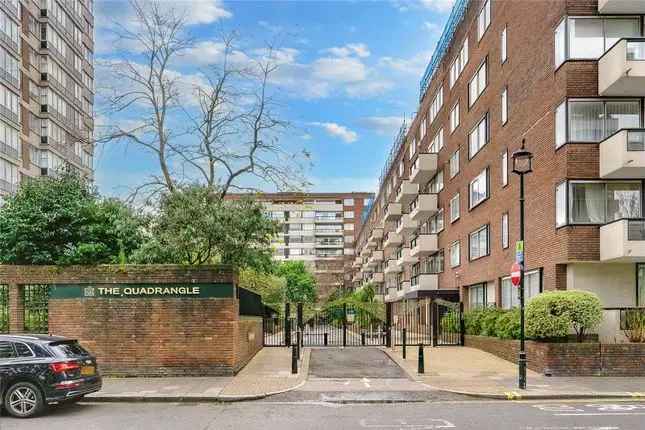 Flat for sale in Quadrangle Tower, London W2