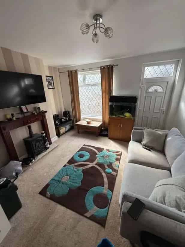 2 Bed House for Sale in Darton - Ideal Investment