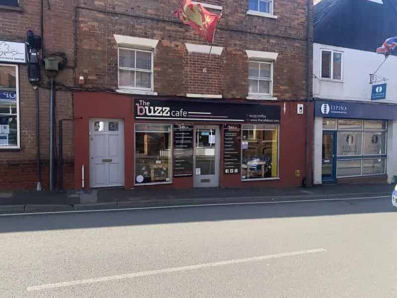 Fully Equipped Café Premises For Sale in Wantage Town Centre