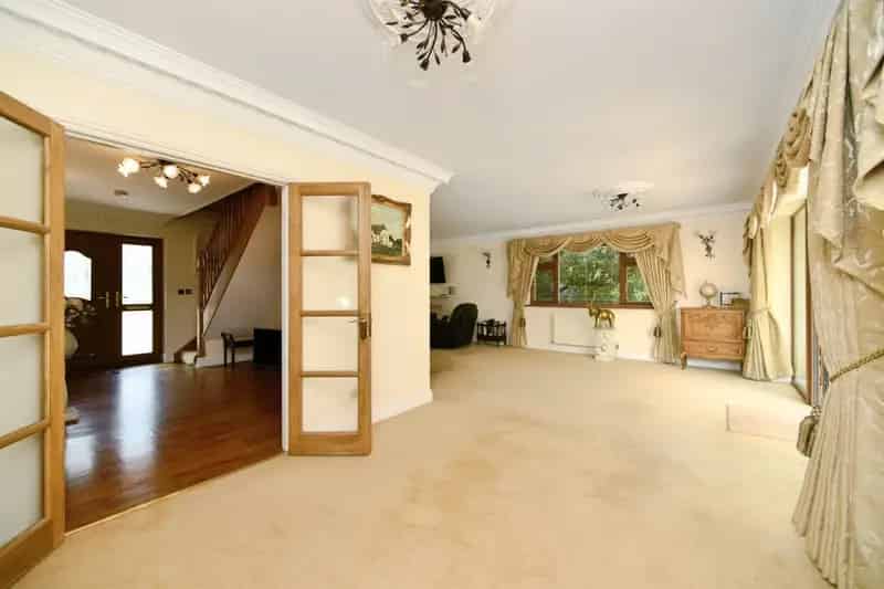 Family Home near Brighton with Downstairs Bedroom and Large Garden