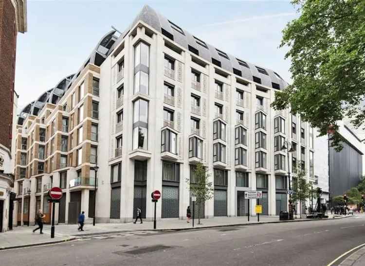 Modern Studio Apartment near River Thames with Gym and Pool