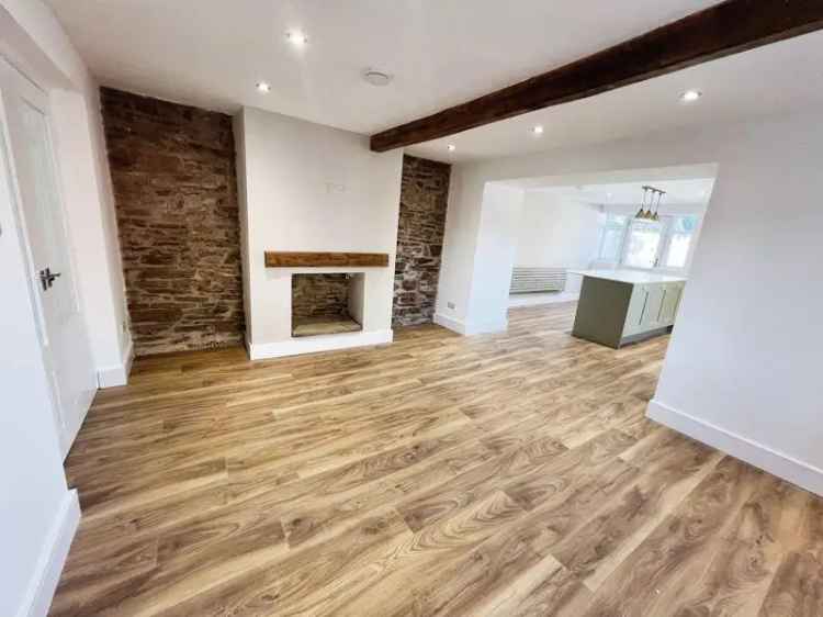 2 Bedroom Cottage Smithills Fully Refurbished Cottage Near Nurseries