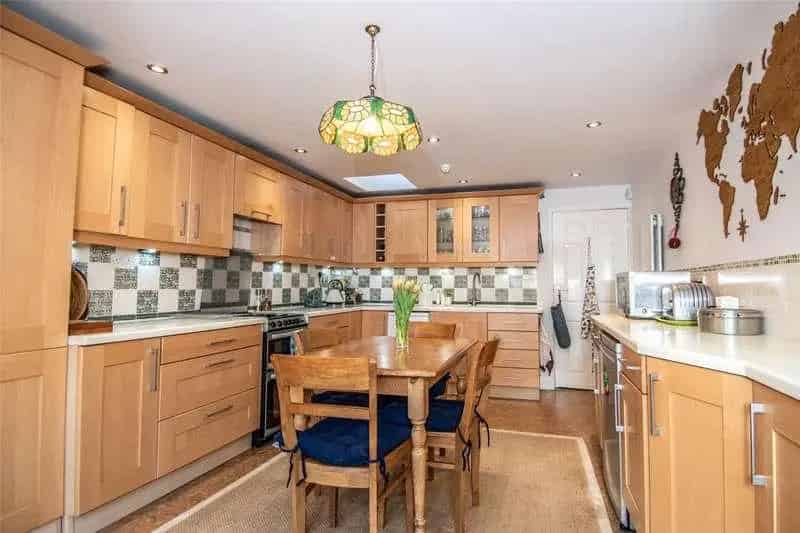 3 Bed House For Sale Near M42 J1 and M5 J4