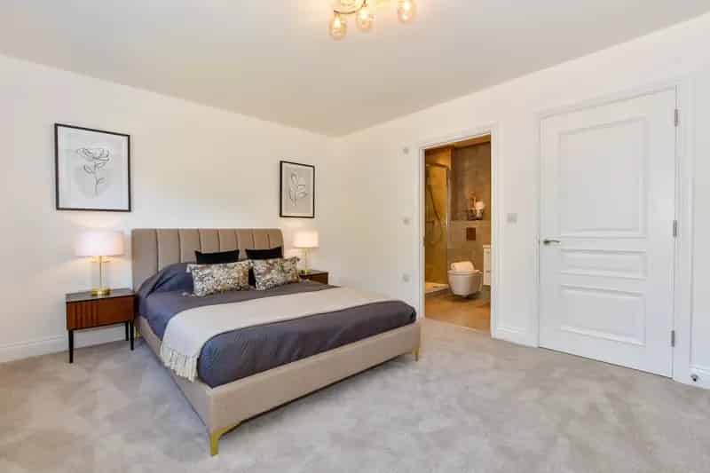 4 Bedroom Terraced House to Rent