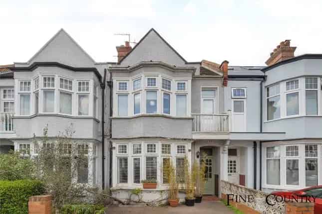 Six Bedroom Edwardian House Hanover Road London NW10