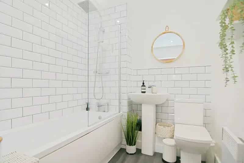 2 Bedroom Flat For Sale Farsley Park View Allocated Parking