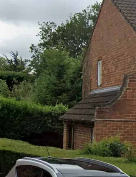 Flat For Rent , England