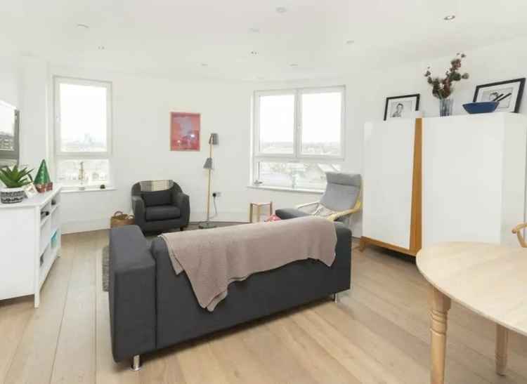Two Double Bedroom Apartment Near Common with City Connections