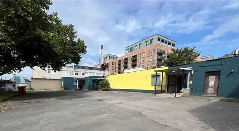 Large Industrial Building with Yard Great Transport Links Acton