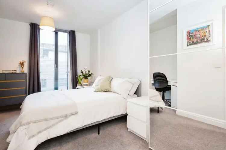 1 Bedroom Flat for Sale Manchester M4 Mount Yard Development