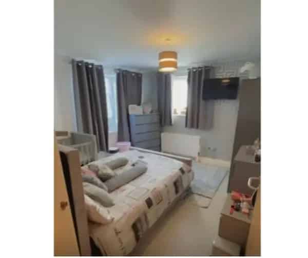 Ground Floor 2-Bedroom Flat with Large Garden and Accessible Features