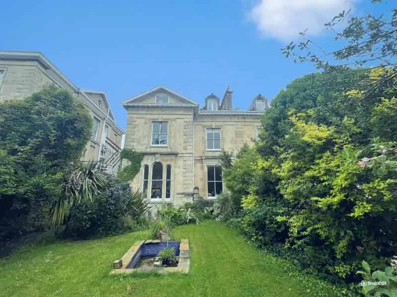 Grade II Listed House For Sale in Bristol